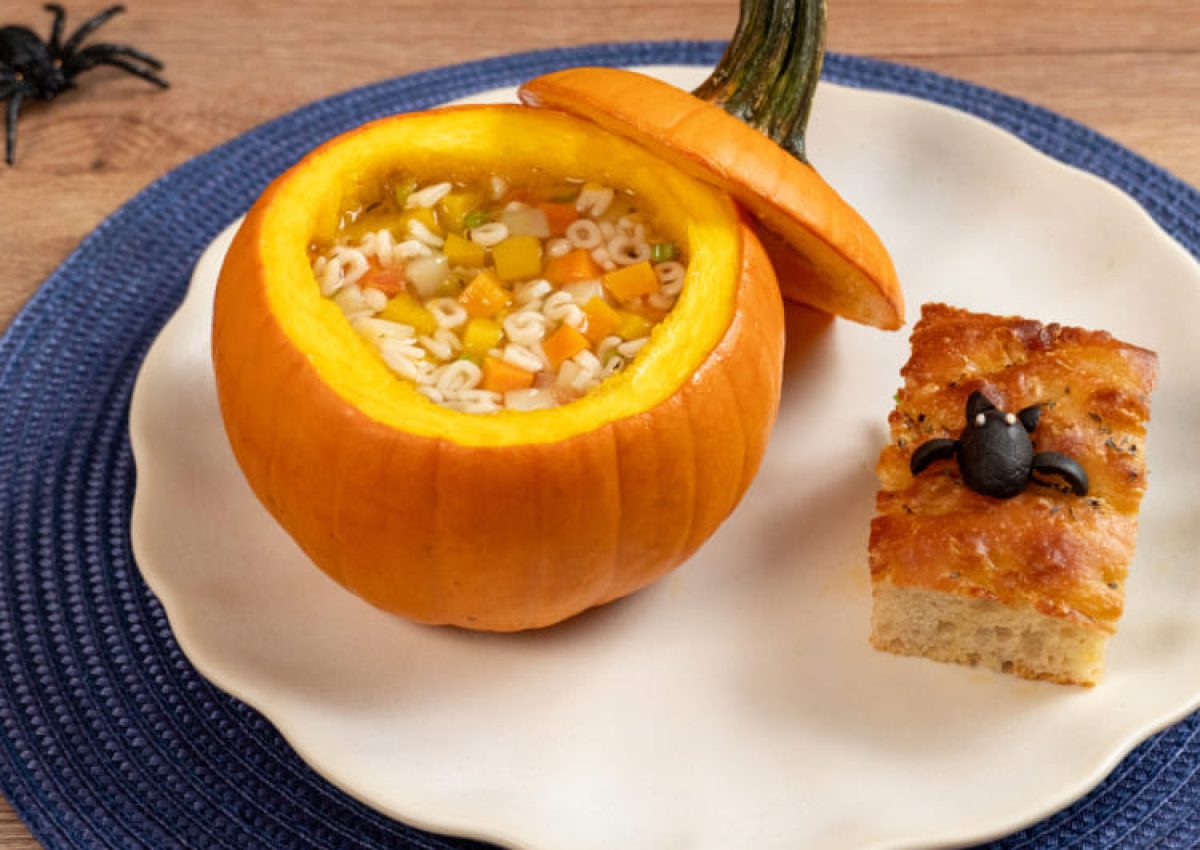 Sopita de letras Doria y calabaza