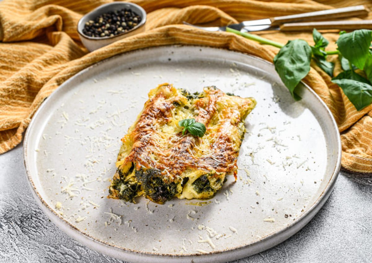 canelones-rellenos-de-espinaca-y-queso-con-laminas-de-lasagna-banner