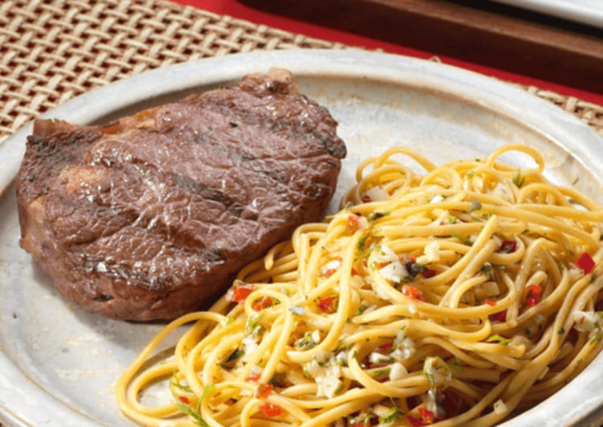 pastas-pollo-asado-con-carne-asada-banner